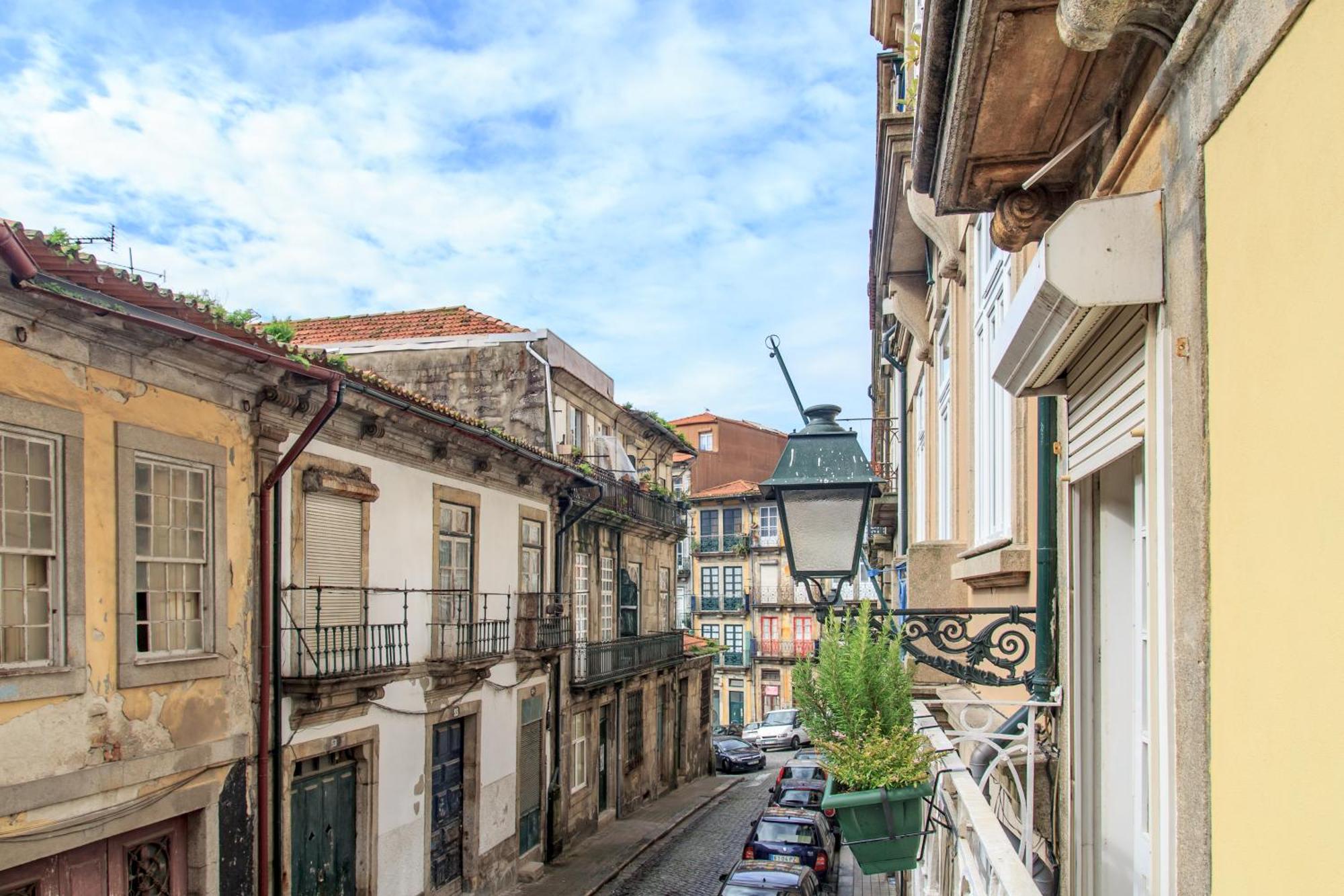 Sao Miguel Apartments Porto Oda fotoğraf